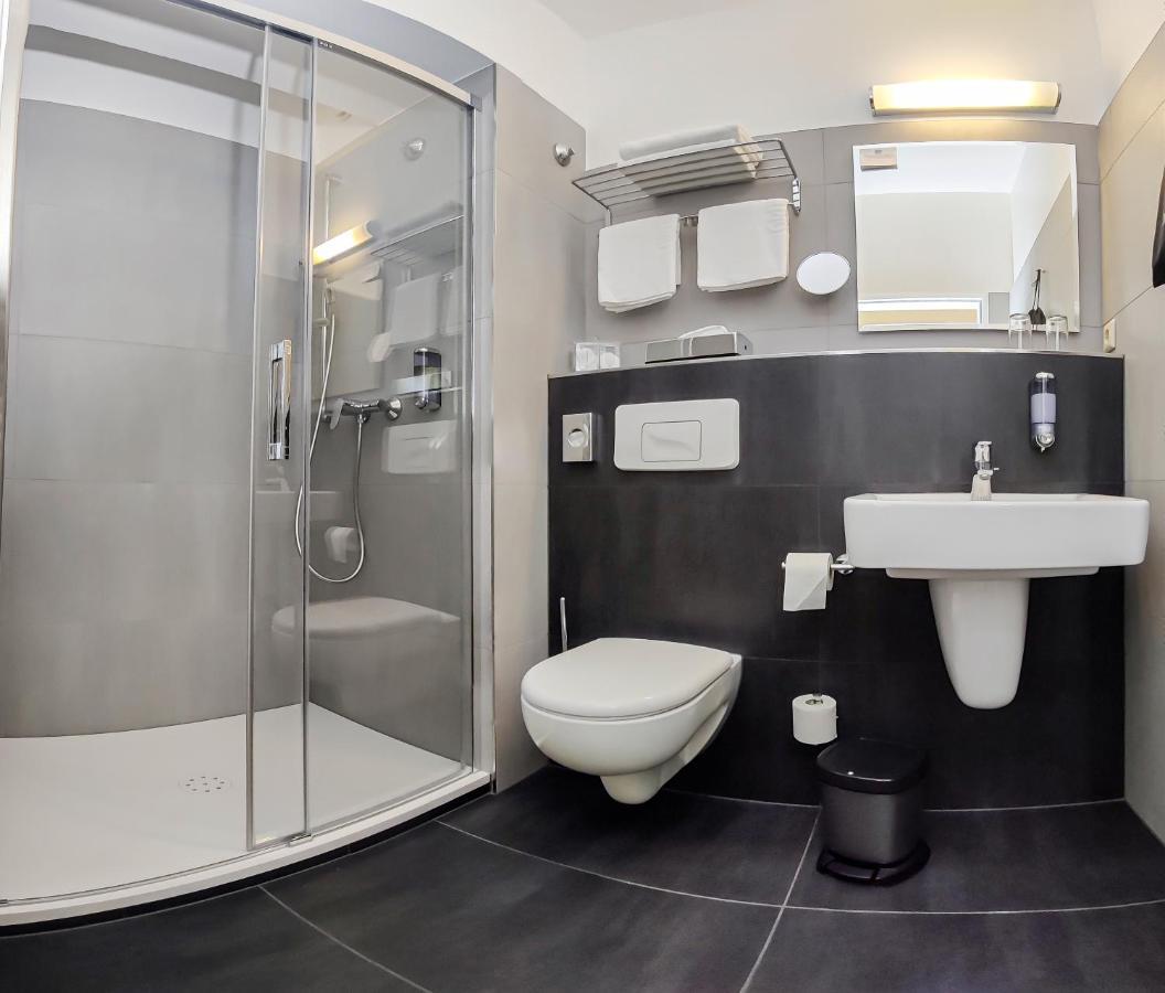 Gruenau 4* Berlijn